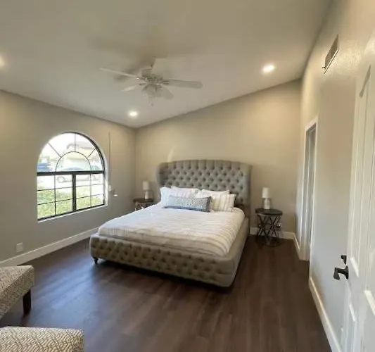 Ferienhaus Glendale Escape Private Pool & Charming Patio Phoenix