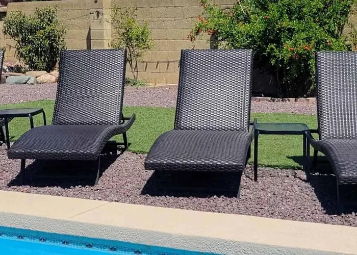 Ferienhaus Glendale Escape Private Pool & Charming Patio *